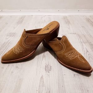 Patricia Nash Batista Mules slip-on Size 7